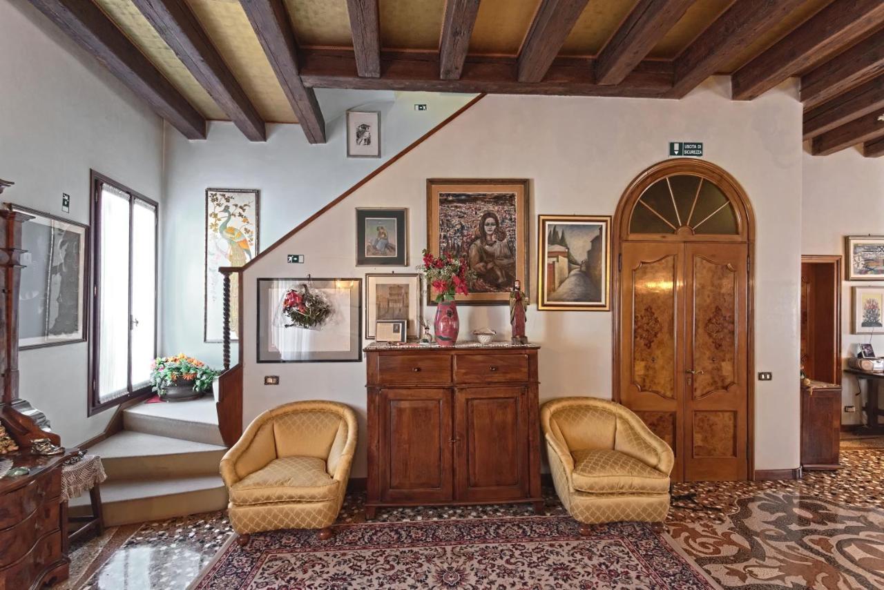 Ca' Maddalena Bed and Breakfast Venedig Exteriör bild